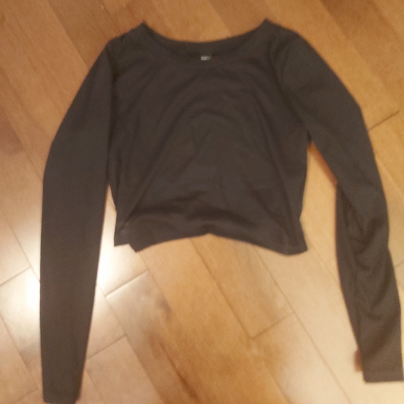 Black crop long-sleeved - Picture 1 of 2